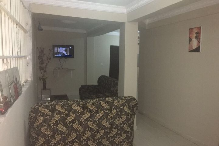 Room 4 of 30