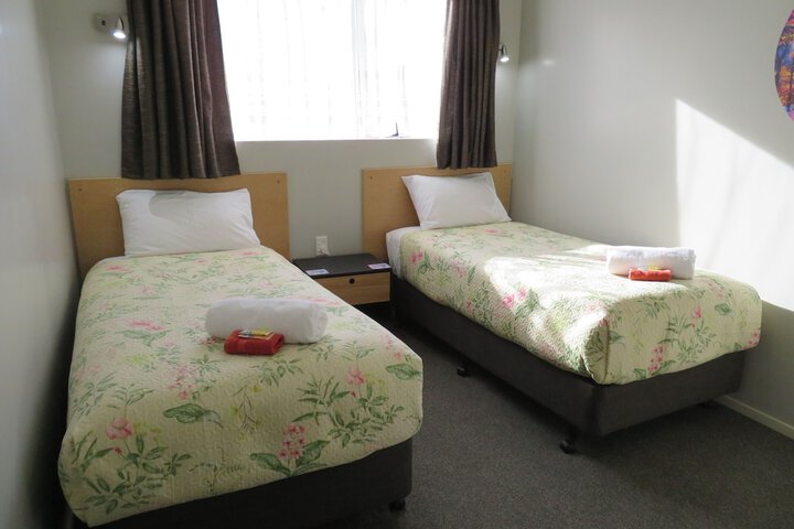 Room 34 of 74