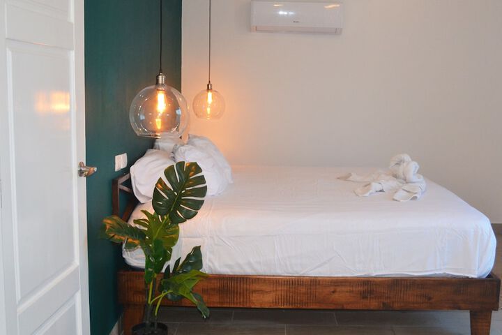 Room 17 of 57