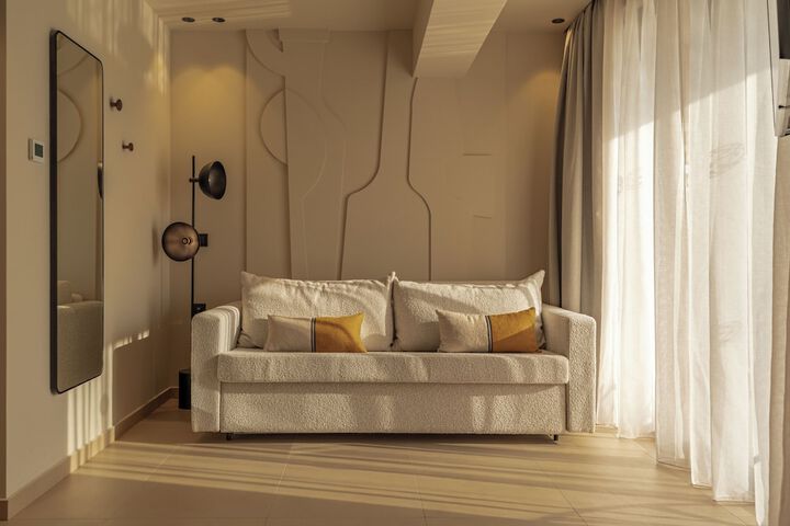 Room 21 of 90