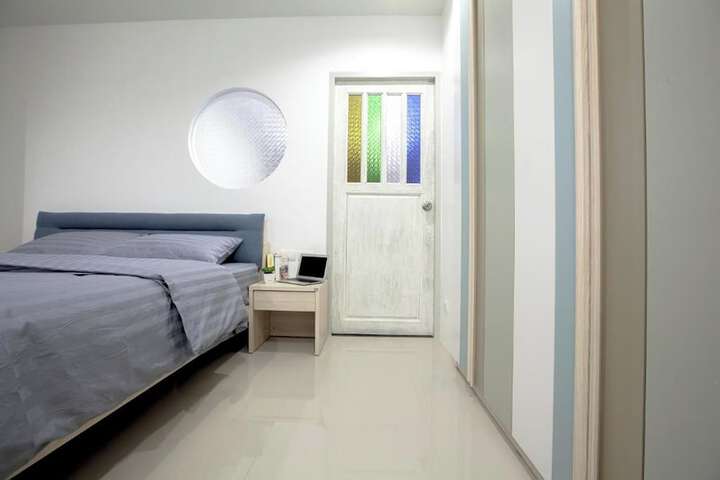 Room 7 of 59