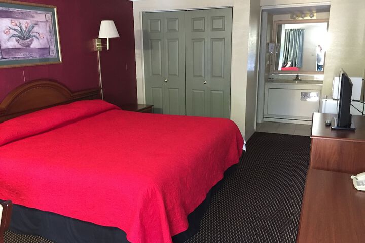 2 Double Beds (4 of 6)