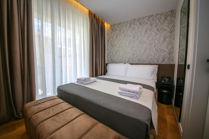 Room 57 of 108
