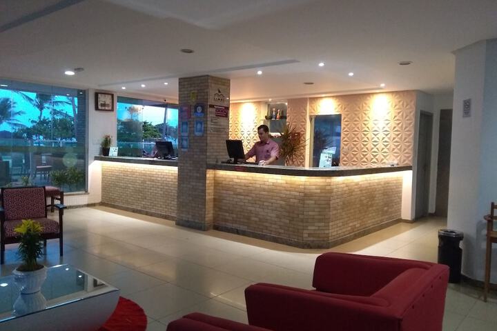 Check-in/check-out kiosk