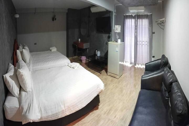 Room 19 of 31