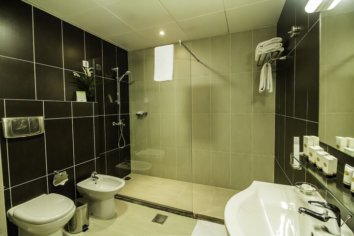 Bathroom Interior Photo