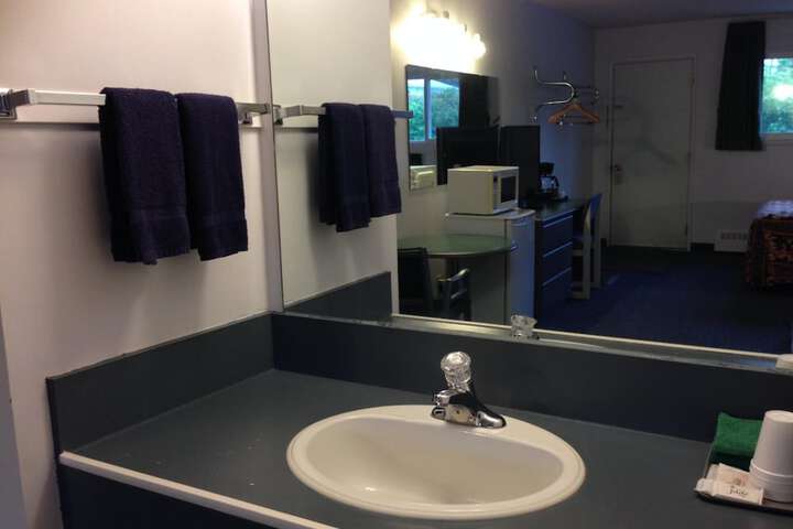 Room 31 of 40