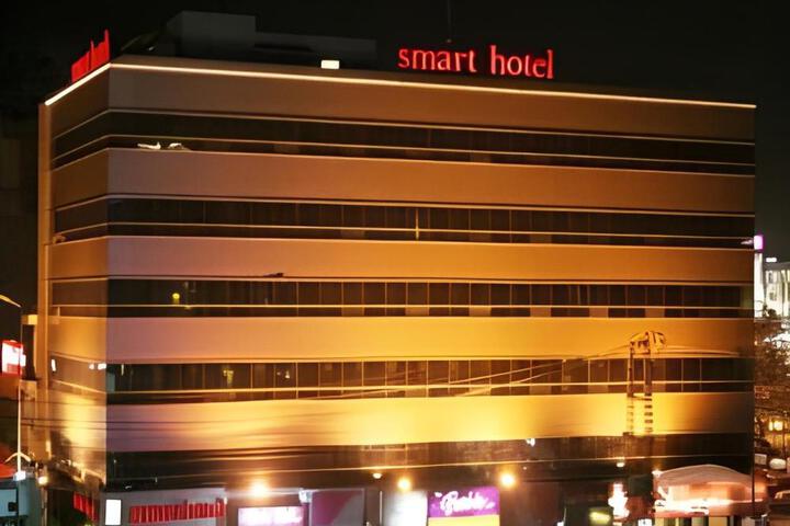 Smart Hotel