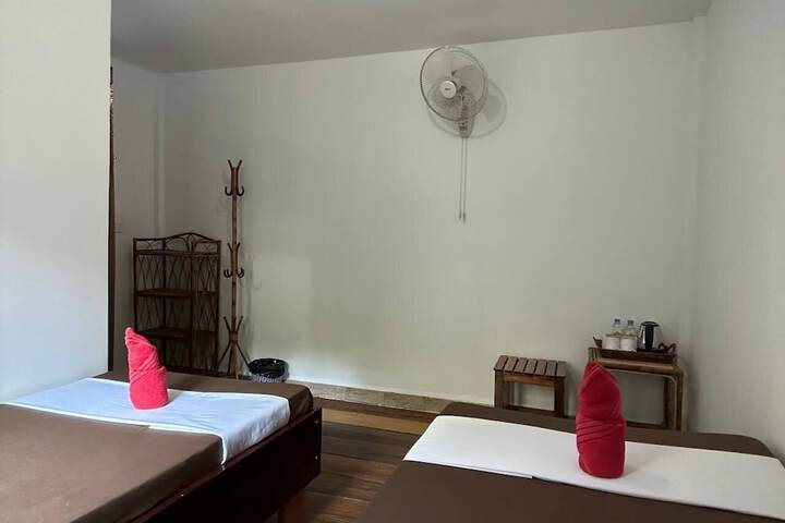 Room 40 of 105