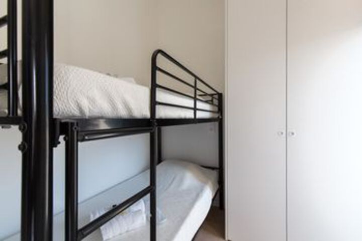 Room 5 of 21