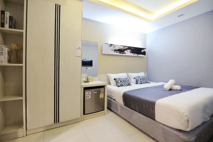Room 47 of 110