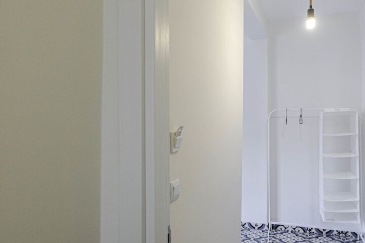 Room 25 of 135