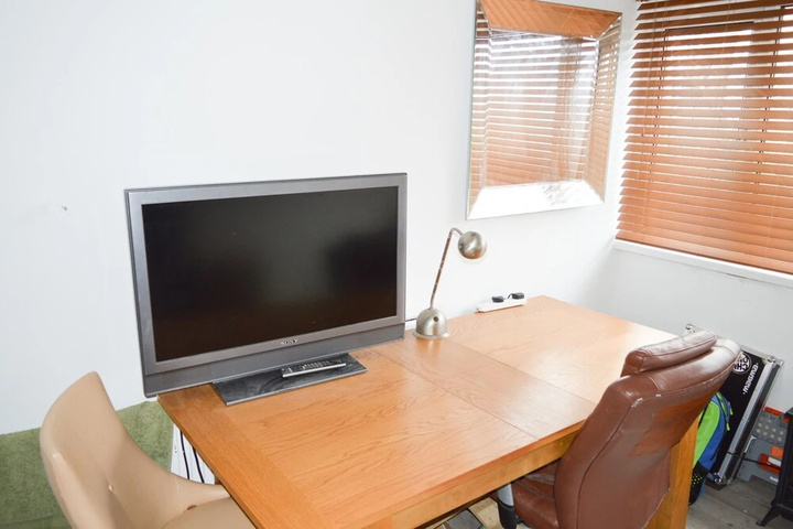 Room 2 of 12
