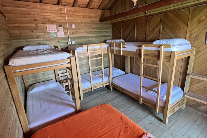 Room 5 of 79