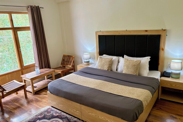 Room 7 of 30