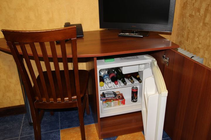 Room 9 of 36