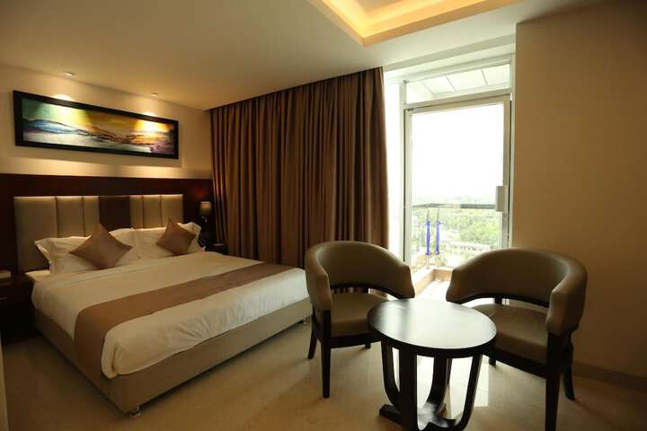Room 15 of 58