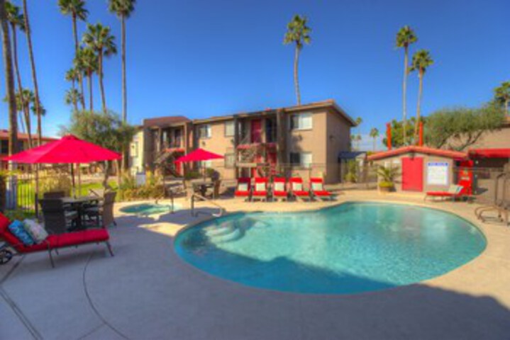 Pool 19 of 32