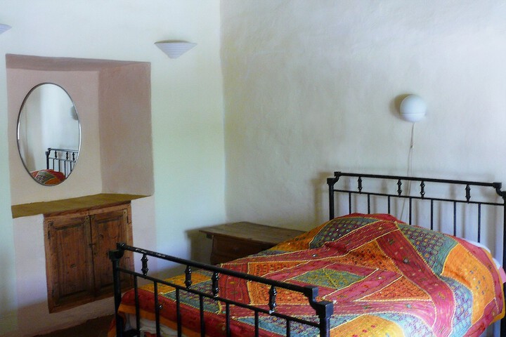 Room 25 of 27