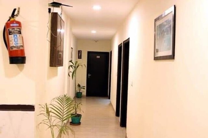 Hotel 77 of 77