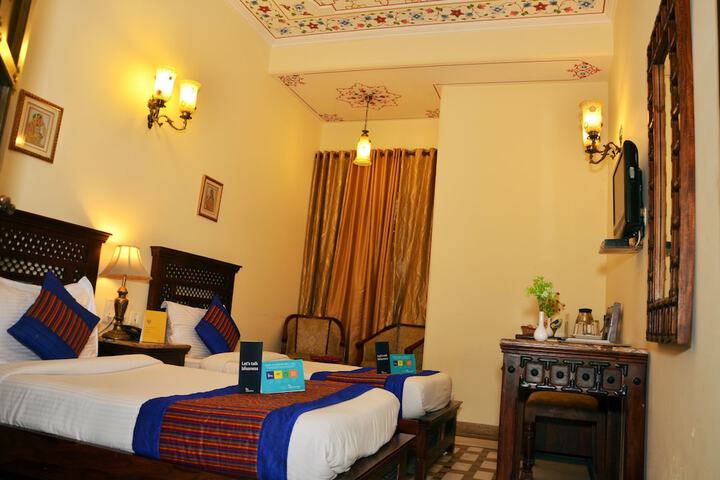 Room 6 of 29