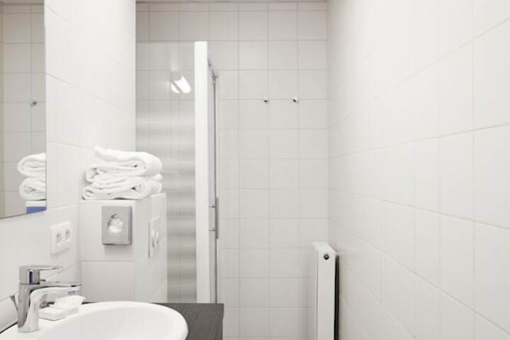 Clean Restrooms