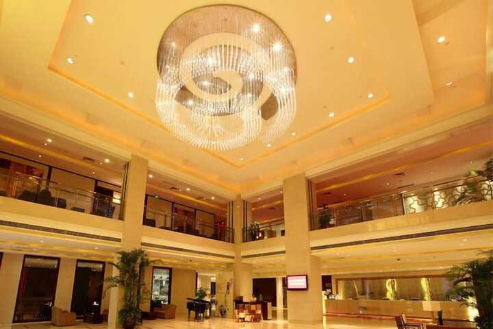 Lobby Photos