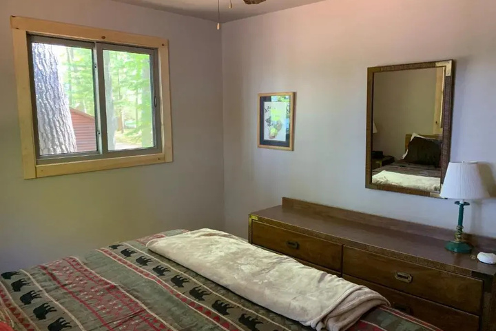 Room 5 of 15