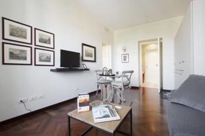 Room 15 of 15