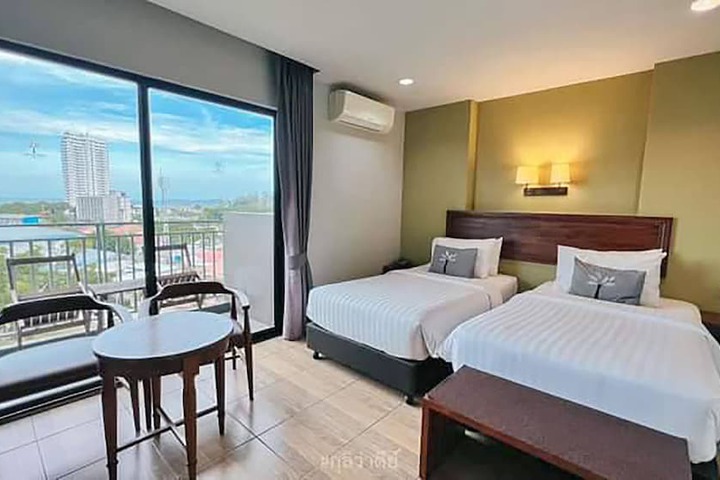 Room 21 of 70