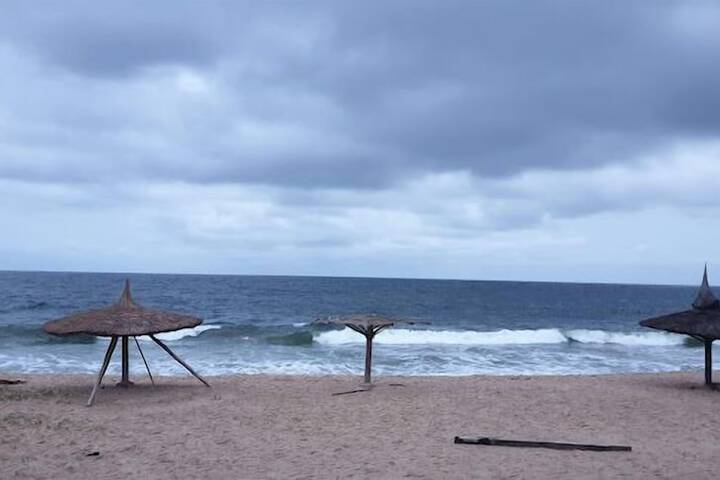 Beach 31 of 57
