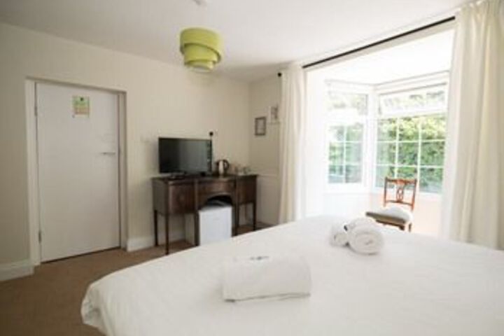 Room 20 of 38