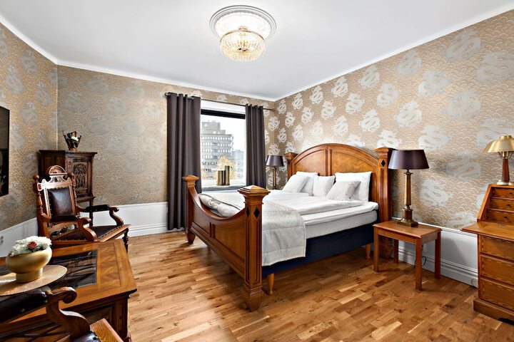 Room 14 of 55
