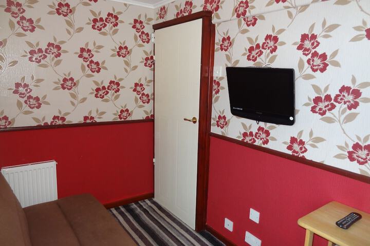 Room 29 of 80