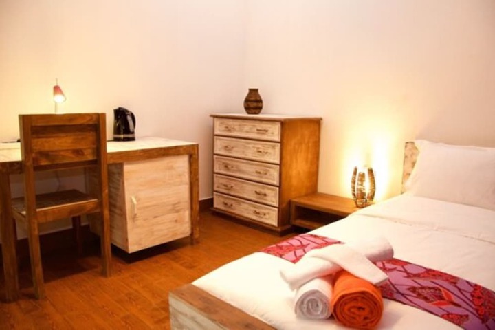 Room 44 of 74