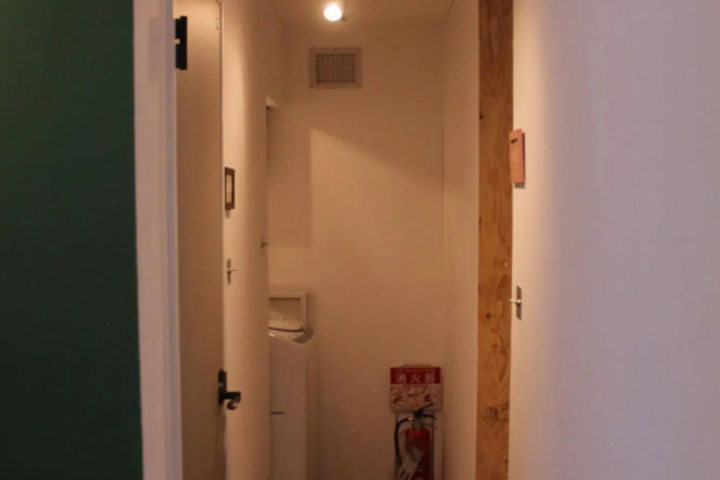 hotel_rooms