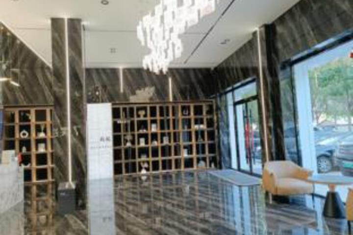 7 Days Inn (Tongjiang Traditional Chinese Medicine Hospital Russian Style Park Branch)