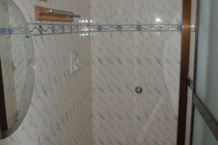 Room 15 of 15