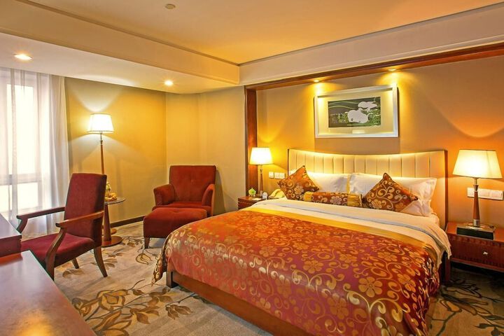 Room 3 of 26