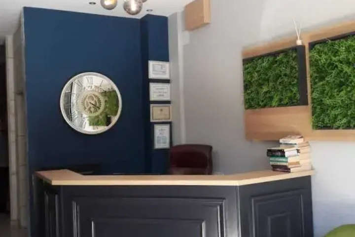 Room 17 of 24