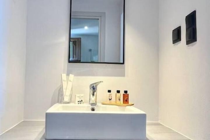 Bath Interior