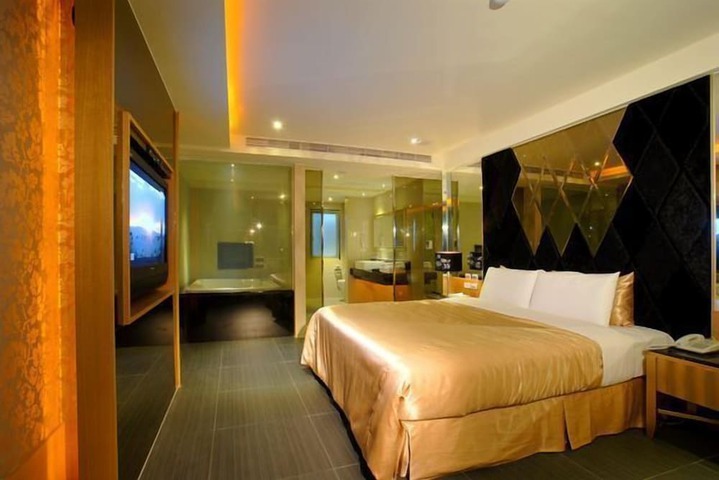 Room 39 of 107