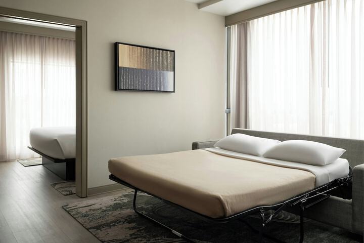 Room 3 of 41