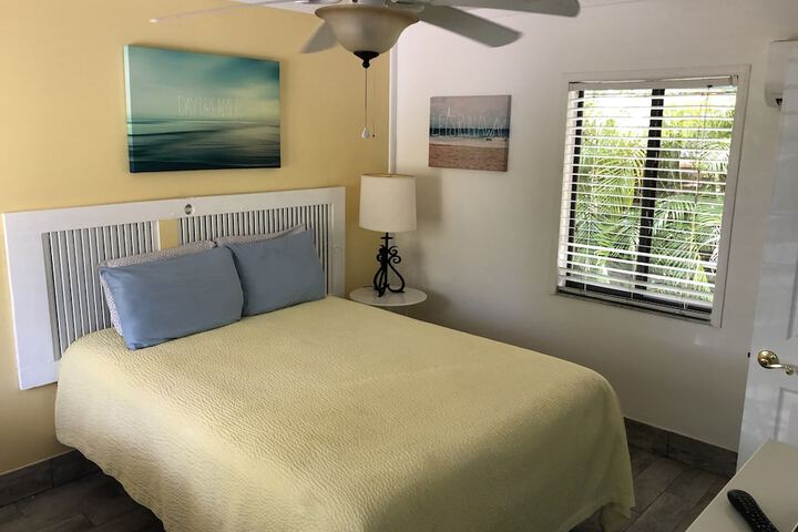 Room 12 of 44
