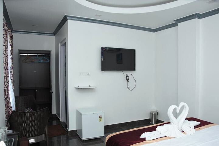 Room 19 of 40
