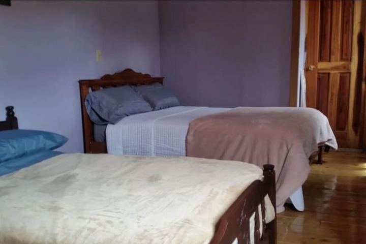Room 5 of 6