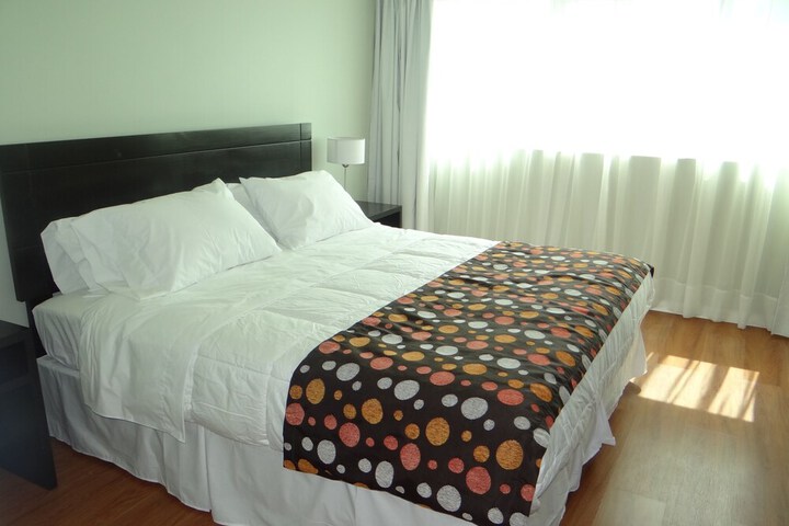 Room 5 of 69