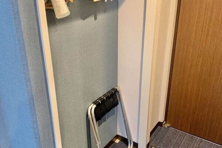 Room 8 of 26