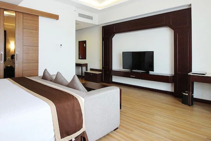 Room 25 of 72