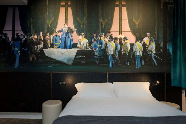 Room 43 of 44